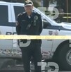 Policías resguardan cuerpos de pareja asesinada en la alcaldía Miguel Hidalgo.