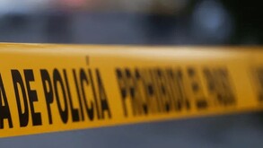 Cinta amarilla de prohibido el paso