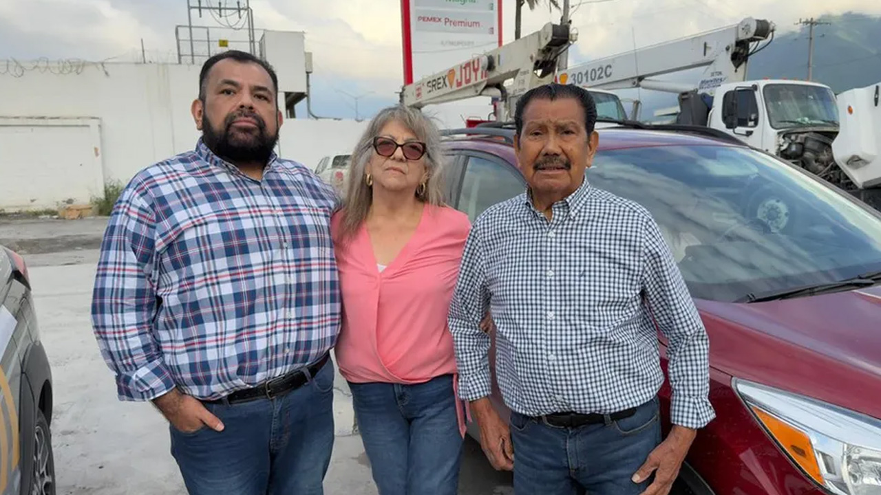 La familia Flores Guerrero, afectada por obras de la Línea 6 del Metro en Monterrey.