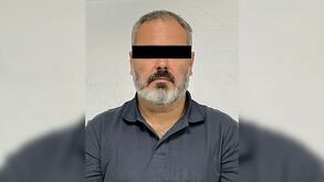 hombre detenido por elementos policiacos ante presunto fraude