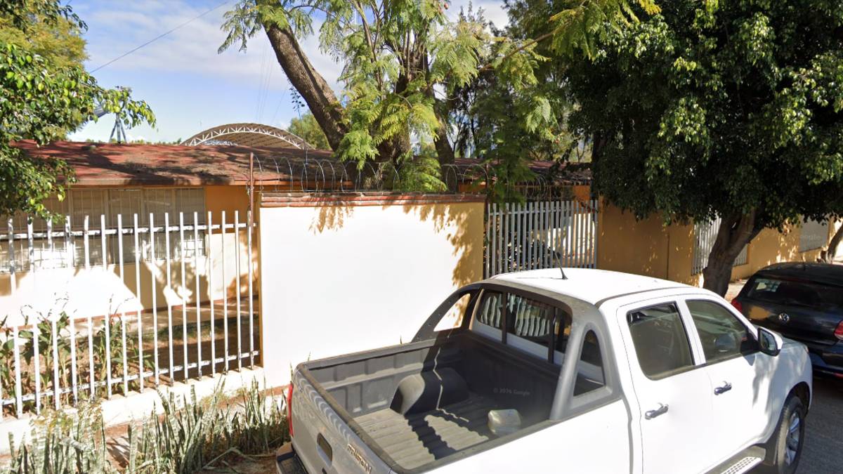 Fachada de la institución educativa de la telesecundaria de Oaxaca