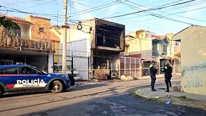 Un trágico incendio en una casa de la colonia Loma Dorada, en Tonalá, deja un saldo de cinco personas fallecidas y cuatro lesionadas.