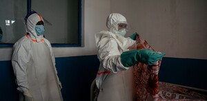 La OMS considera que el riesgo de epidemia es alto a nivel nacional y regional, pero bajo a nivel mundial.
