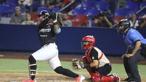 Sultanes de Monterrey derrotaron como locales a Caliente de Durango en el juego 1 de la serie en la LMB 2026.