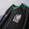 Tres ediciones del uniforme de la Selección Mexicana