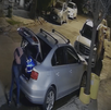 Denuncian hombre captado por cámara luego de una serie de robos a vehículos registrados en el municipio de Guadalupe