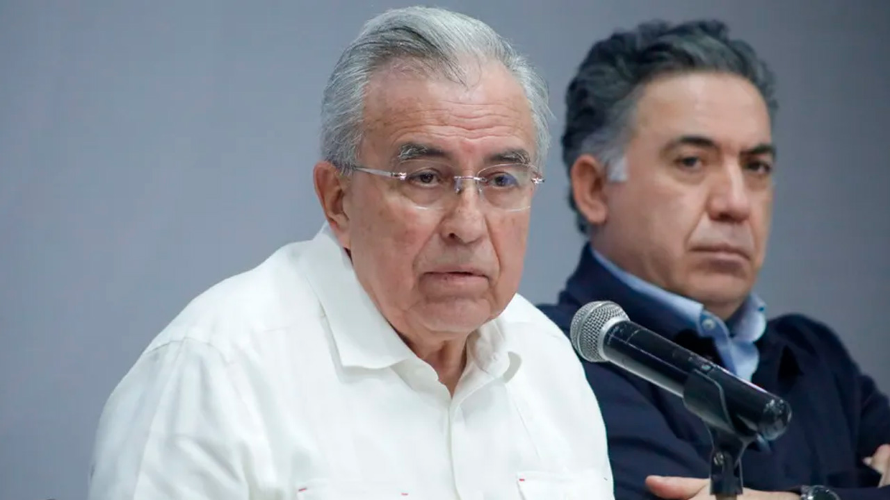 Rubén Rocha Moya informó que fue citado por la FGR para comparecer y aseguró que acudirá con disposición.