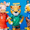 Mascotas del Mundial 2026 en un evento de Panini.