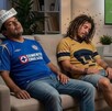 Aficionados de Cruz Azul y Pumas dormidos