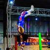 El luchador mexicano Piloto Suicida falleció tras sufrir una aparatosa caída durante una función en Chihuahua.