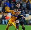 Sebastián Córdova en el partido de Tigres vs Toluca.