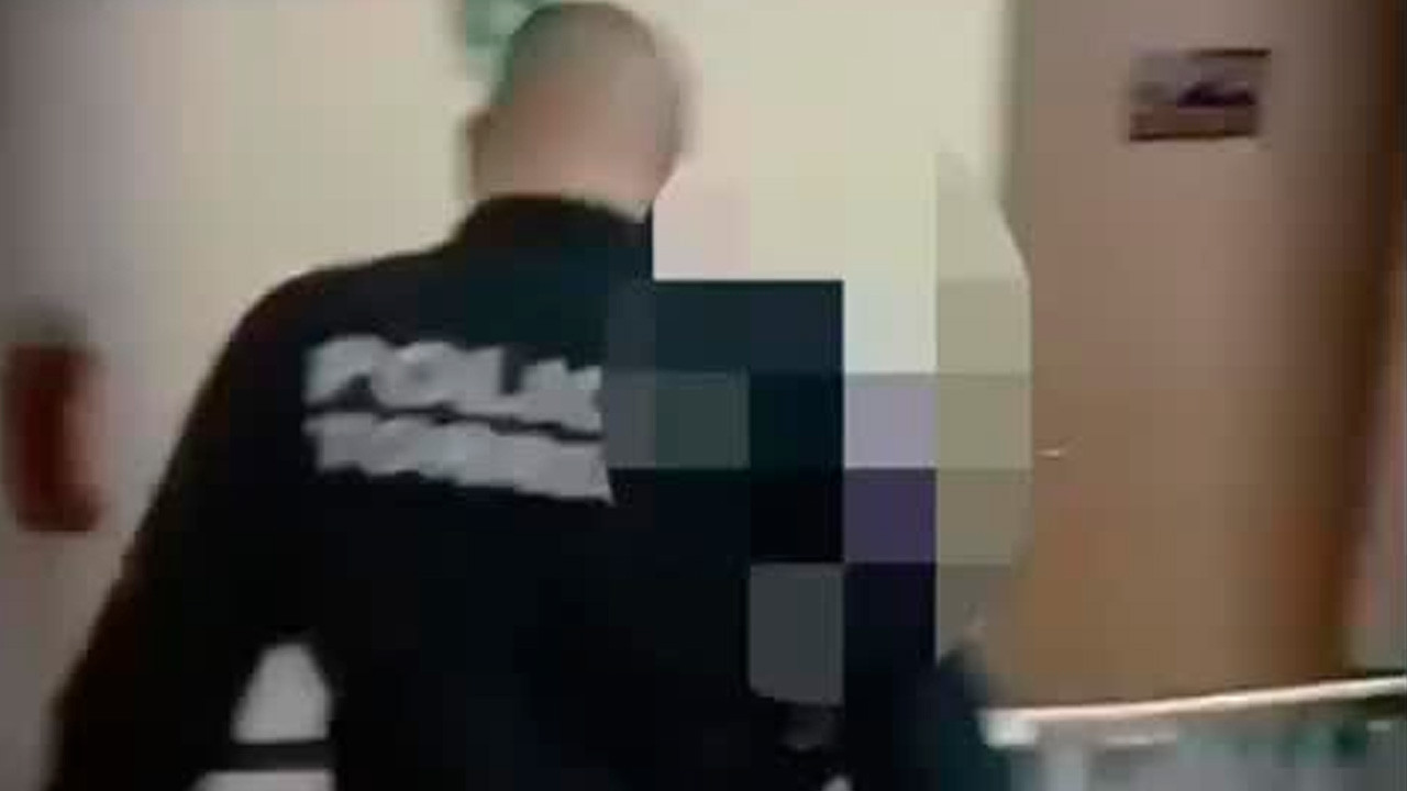 Tras el resguardo de un menor de tres años en un hotel de Torreón, las autoridades ministeriales investigan la responsabilidad legal del adulto.