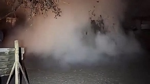 Un nuevo géiser entró en erupción de forma repentina dentro de una vivienda en El Salitre, Ixtlán. Protección Civil ya evalúa los riesgos.