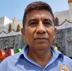 Braulio con las letras de Papantla de fondo