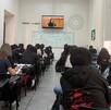 Ante el riesgo de reclutamiento forzado y engaños digitales en prepas, la Secretaría de Educación de Jalisco intensifica su plan de seguridad.