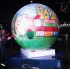 un momumento en forma de balón para celebrar el mundial 2026 en puebla
