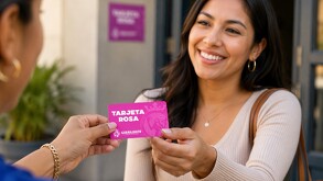 La entrega de la Tarjeta Rosa 2026 en Guanajuato se encuentra en la recta final de su primer periodo de distribución para beneficiarias registradas.