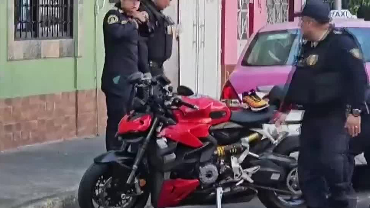 Un hombre resultó herido tras ser atacado a balazos por sujetos en motocicleta en la colonia Tepeyac Insurgentes, en Gustavo A. Madero.