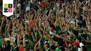Afición mexicana haciendo la Ola durante un partido de la Selección Nacional.
