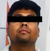 Fotografía de un hombre detenido por las autoridades de Oaxaca.