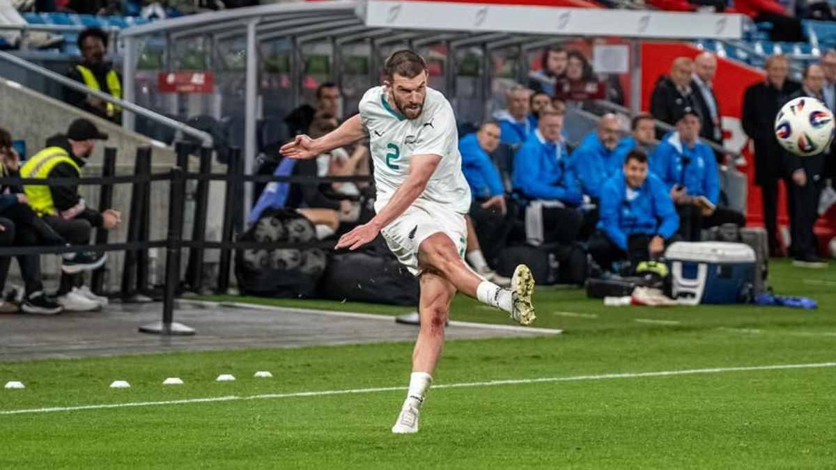 Tim Payne disputando un partido con la Selección de Nueva Zelanda.