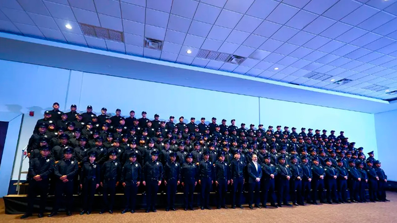 Monterrey graduó 166 nuevos policías y guardias auxiliares que se integrarán a labores de seguridad rumbo al Mundial FIFA 2026.