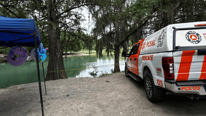 Intentan auxiliar a hombre pero lamentablemente muere ahogado en río El Fraile en Montemorelos.