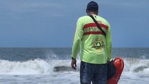 Autoridad de protección Civil monitorea playa de Colima