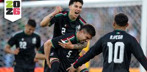 Johan Vázquez festejando el gol que anotó en el amistoso contra Australia.