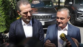 Adrián de la Garza y Héctor García.