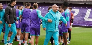 El exgobernador de Jalisco, Enrique Alfaro, anunció el fin de su ciclo en el Real Valladolid de España tras una temporada de lesiones y retos.