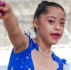 una gimnasta rítmica con síndrome de down entrenando