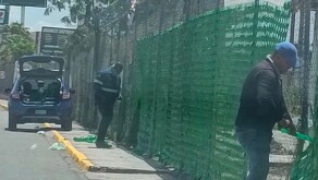 Trabajadores cubriendo zonas en Monterrey.