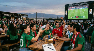 Pantallas gigantes, ambiente futbolero y conciertos esperan a los aficionados durante el Mundial 2026.