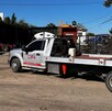 Un fuerte operativo federal se llevó a cabo a un costado de la autopista federal México–Querétaro, asegurando un taller mecánico de almacenamiento de huachicol.