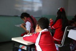 La Secretaría de Educación de Guanajuato anunció que el próximo 11 de junio, todas las escuelas de nivel básico en la entidad tendrán un cambio en su horario.