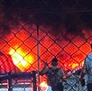 Bodega se incendia cerca del Mercado de Jamaica en CdMx.
