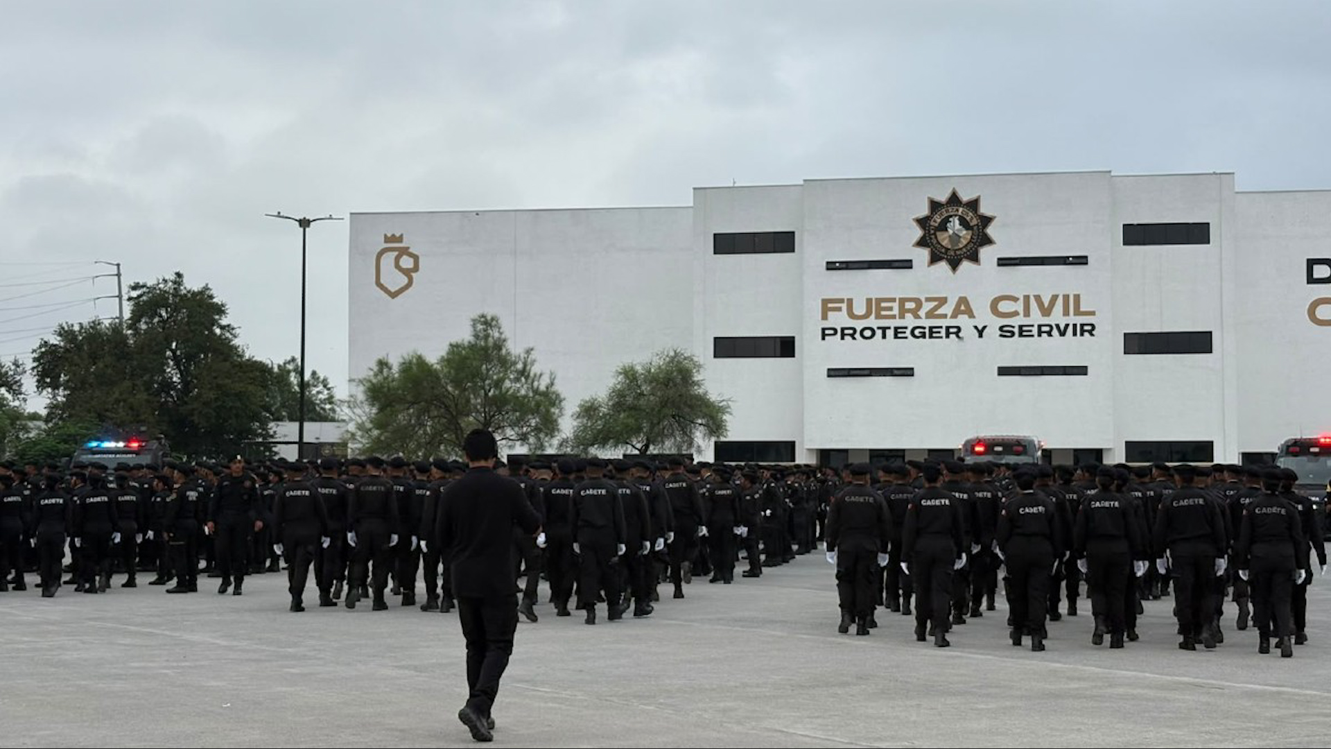 La corporación estatal de Fuerza Civil graduó a 133 nuevos policías en el municipio de Escobedo de cara al inicio del Mundial de Fútbol de 2026.