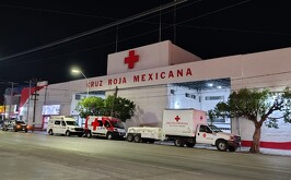 Cruz Roja de Torreón, donde se atendió a un hombre herido con un machete por un sujeto desconocido.