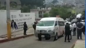 Alumnos de Conalep Huixquilucan detenidos en marcha