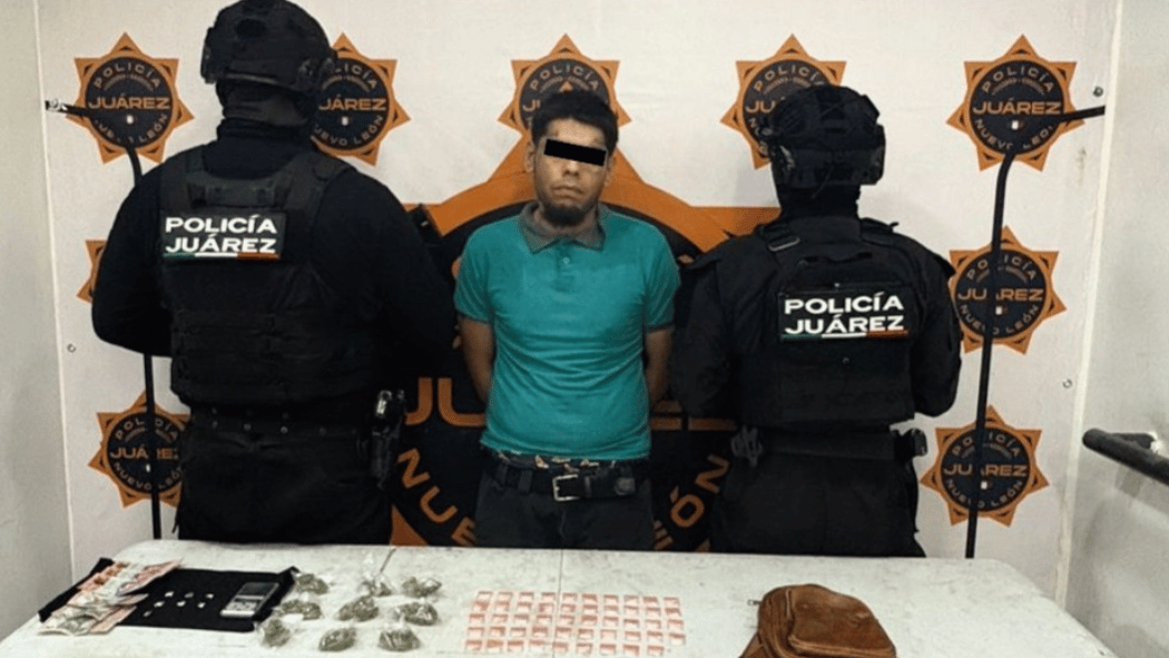 Un hombre fue detenido justo en el momento en el que hacia entrega de un pedido sospechoso en el municipio de Juárez.