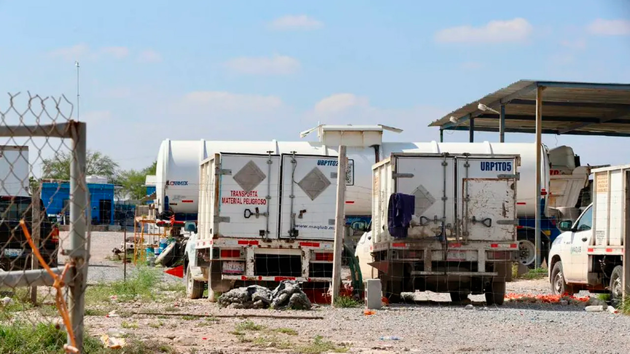 Jesús Ricardo ‘N’, presunto líder de los Petrofactureros detenido en Nuevo León, promovió amparos y litigios contra la UIF y la CNBV.