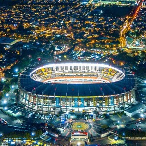 Estadio Ciudad de México alrededor de casas