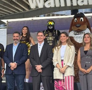 Directivos de Planet Fitness, Fuerza Regia y Sultanes en el evento de sinergia.