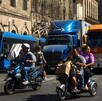 Por no respetar el Hoy No Circula, los conductores son acreedores a una multa de entre 20 y 30 UMAS.