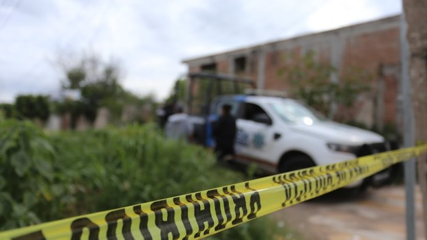 Un ataque a balazos hacia un joven en Irapuato resultó en el asesinato de un niño que se encontraba cerca; otra niña también resultó herida.