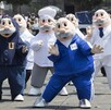 Se reúnen en CdMx botargas del Doctor Simi