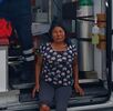 Asalto a mujer en Izúcar de Matamoros; la arrastran por el pavimento para quitarle 4 mil pesos.