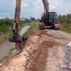 Maquinaria pesada y Protección Civil de Tlaquepaque refuerzan Arroyo Seco para evitar inundaciones