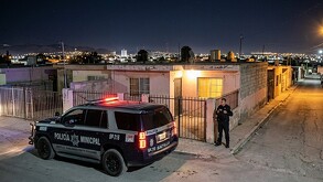 Elementos de la Fiscalía General del Estado de Coahuila (FGE) acudieron al domicilio para tomar conocimiento de los hechos.